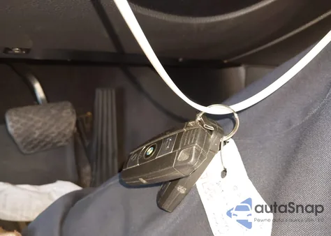 2011 BMW 335D из США, поврежденный, VIN WBAPN7C55BA781561